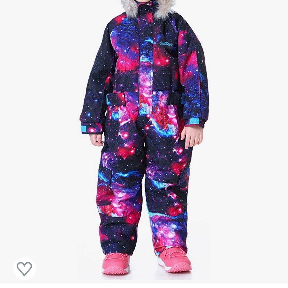 NWT Blue Magic Snowsuit. Size 130 (8/9).
